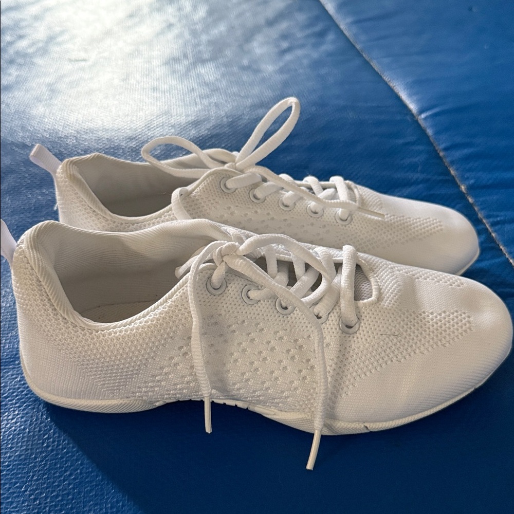 White Cheer Shoes